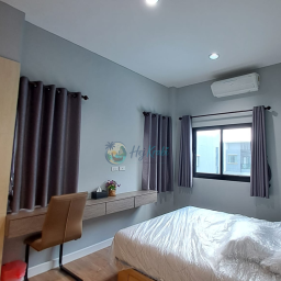 Modernt Familjehus i Krabi